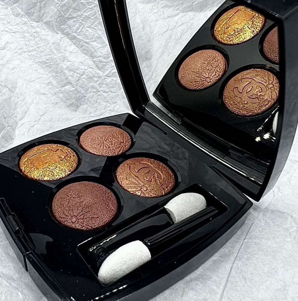 Chanel Les 4 Ombres Eyeshadow Palette Christmas Holiday 2022